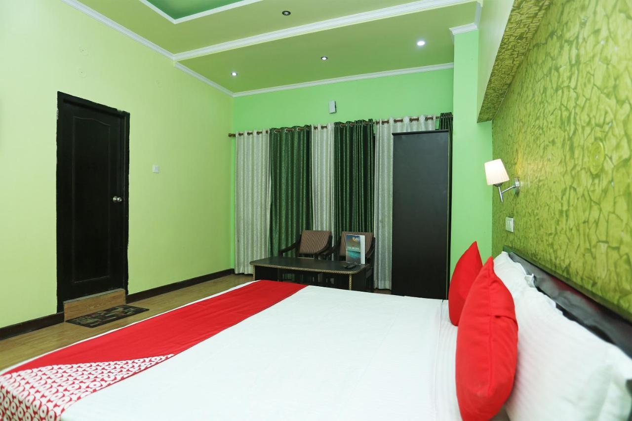 Hotel Sunita Almora Luaran gambar
