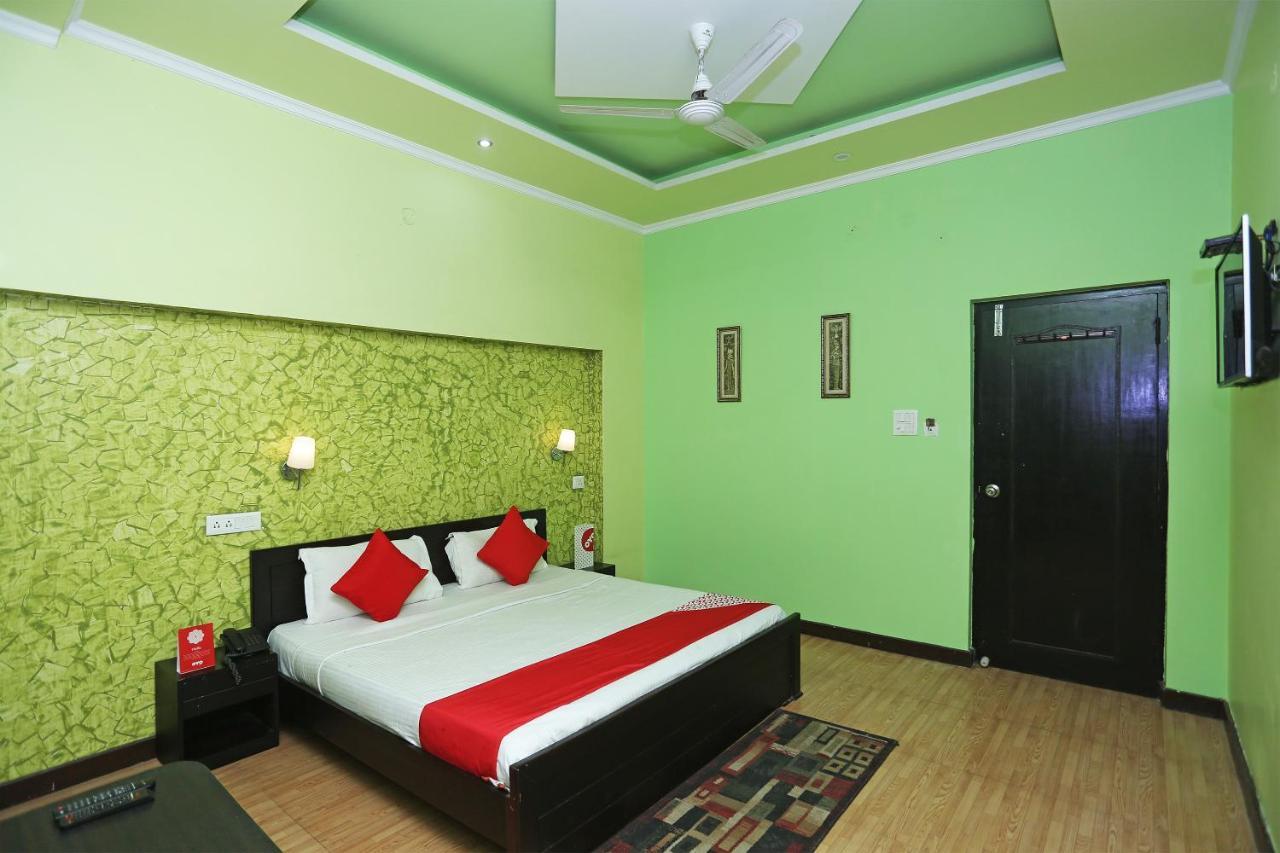 Hotel Sunita Almora Luaran gambar