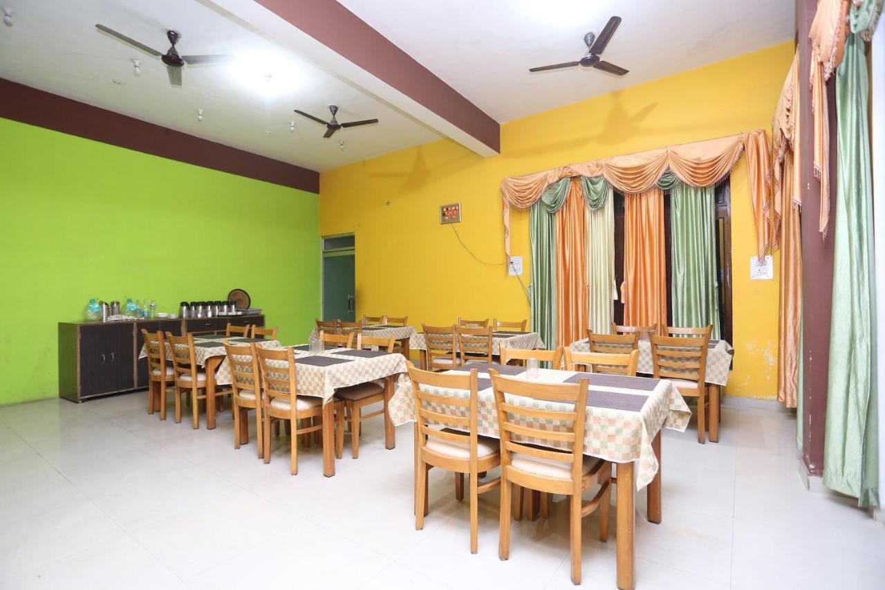 Hotel Sunita Almora Luaran gambar