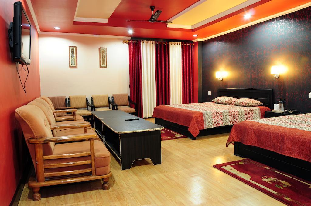 Hotel Sunita Almora Bilik gambar