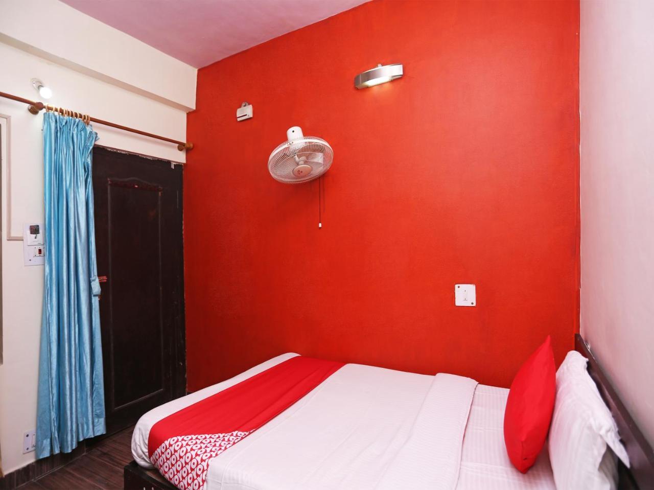Hotel Sunita Almora Luaran gambar