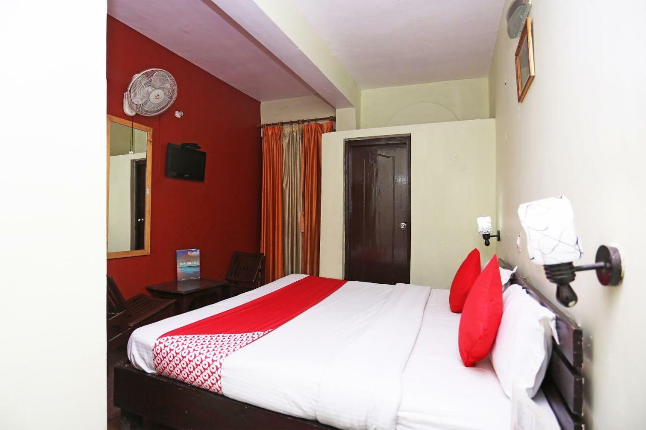 Hotel Sunita Almora Luaran gambar